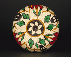 Pictorial Basket #7552